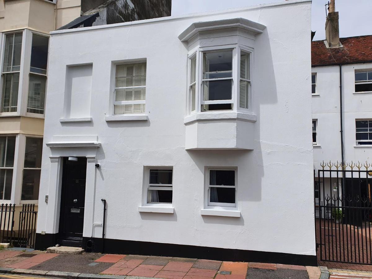 Waynes Place Hotel Hove Esterno foto