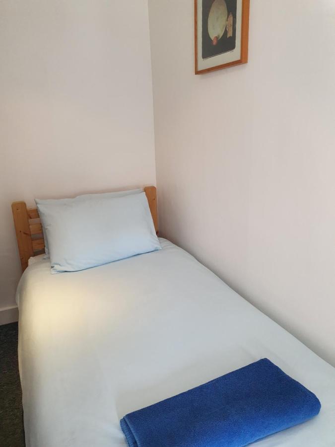 Waynes Place Hotel Hove Esterno foto